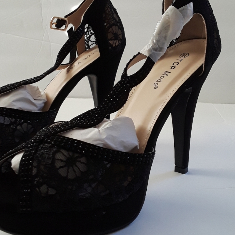 Women's shoes